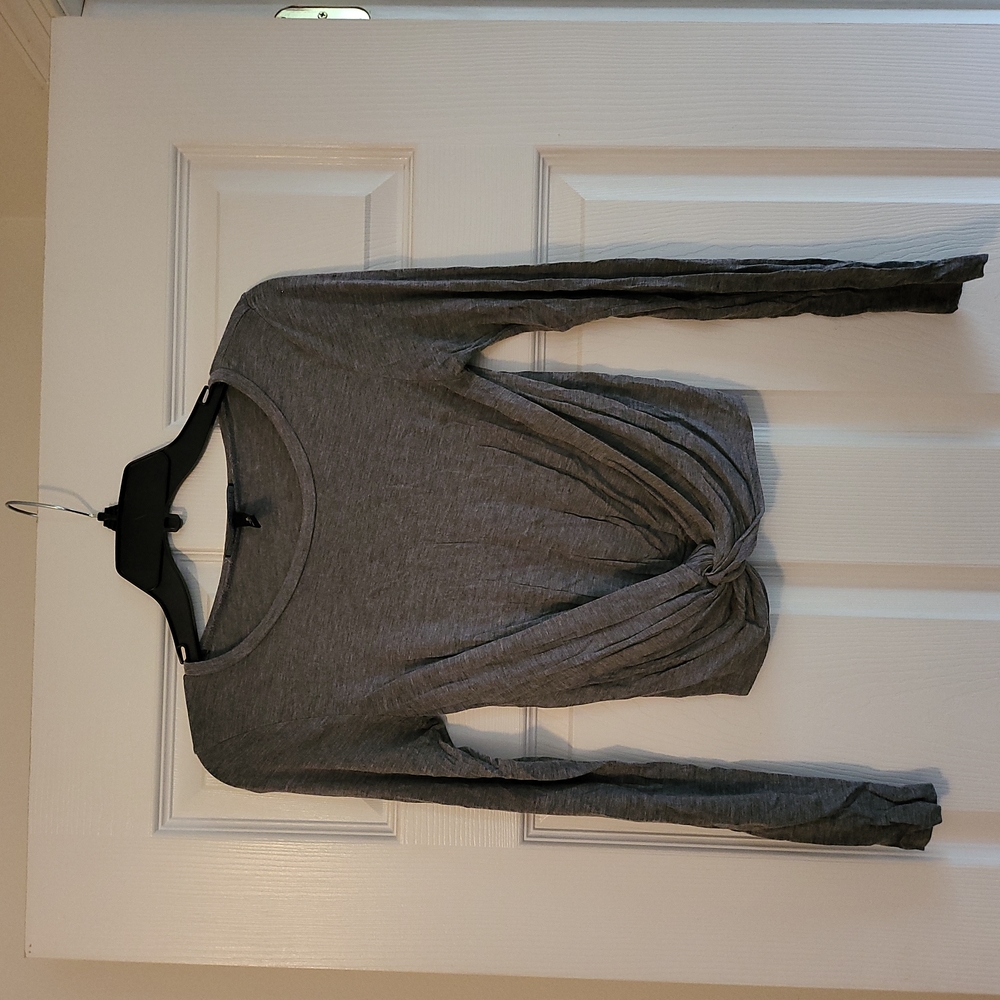 Long sleeve crop
